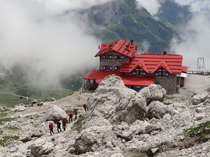 rifugio Agostini in val d'Ambiez