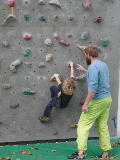 kids fun climbing 3