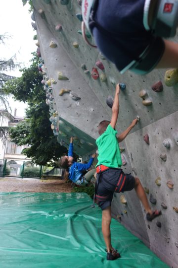 kids fun climbing 4