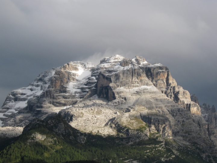 la-parete-nel-cuore-del-brenta