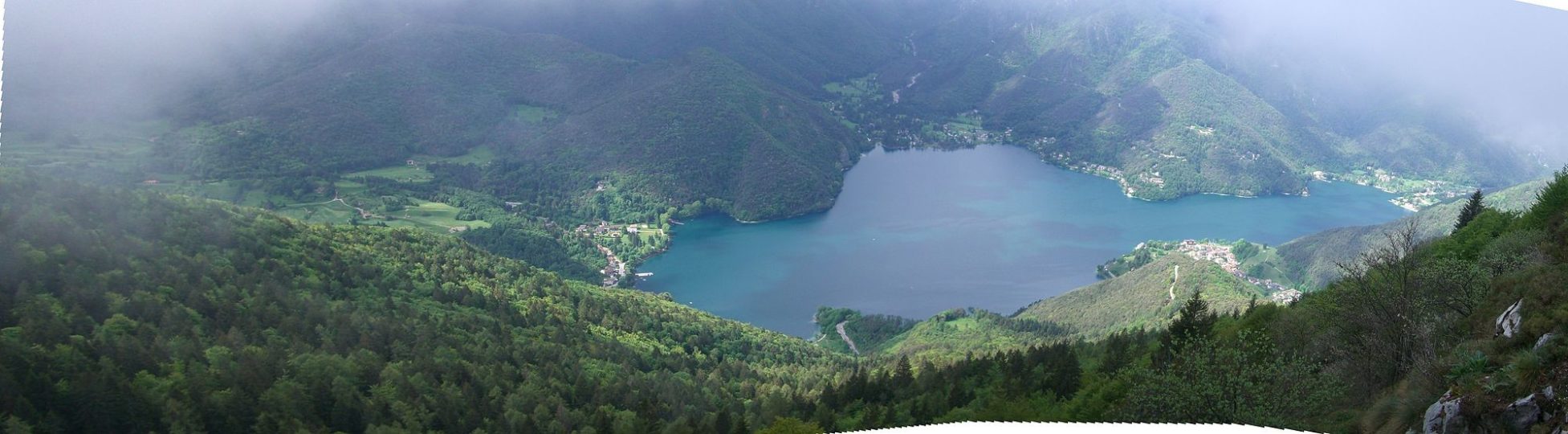 lago di ledro 2000px