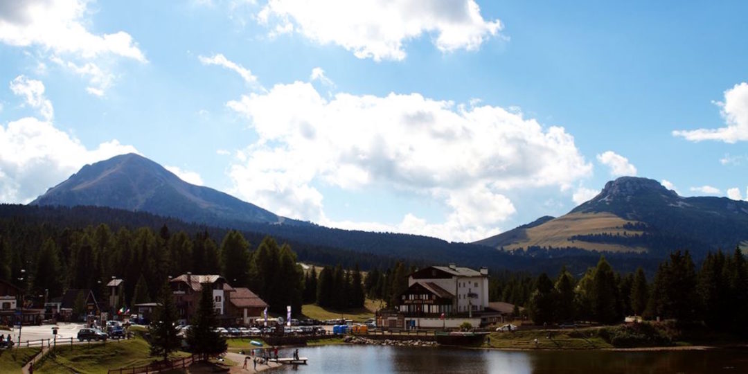 lago corno bianco e nero